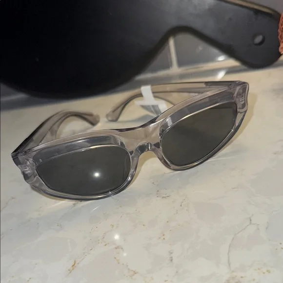 Transparent Rectangular Sunglasses - Picture 2 of 4